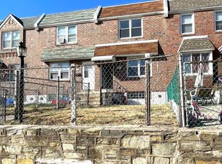 8758 Glenloch St, Philadelphia, PA 19136