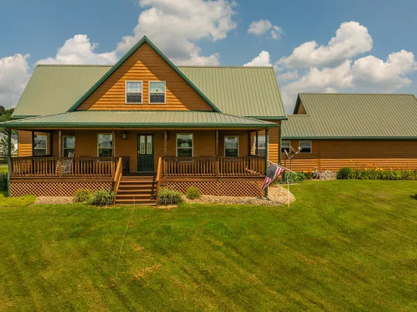 67280 Woodfield Dr, New Plymouth, OH 45654