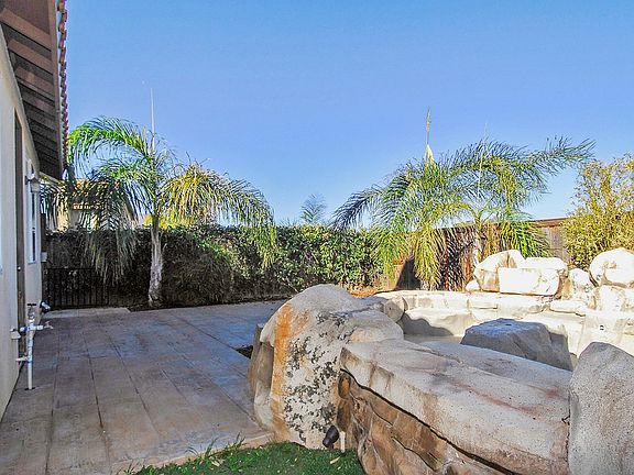 2nd image of 33662 Mill Pond Dr
