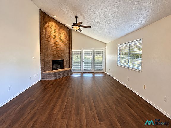 5th image of 1301 Saint Andrews Dr