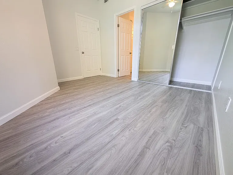 25855 McBean Pkwy #64 — Photo 18