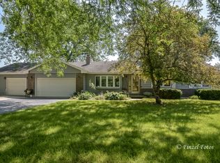 9412 Knolltop Rd, Union, IL 60180