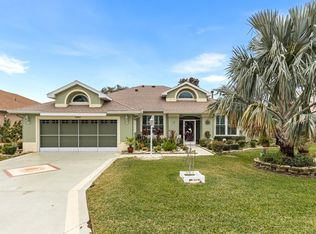 3566 Tropical Seas Loop, Tavares, FL 32778