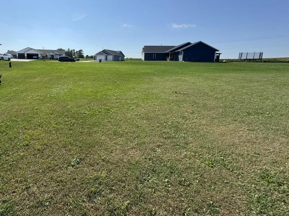 106 CAROLYN COURT, Eden, WI 53019
