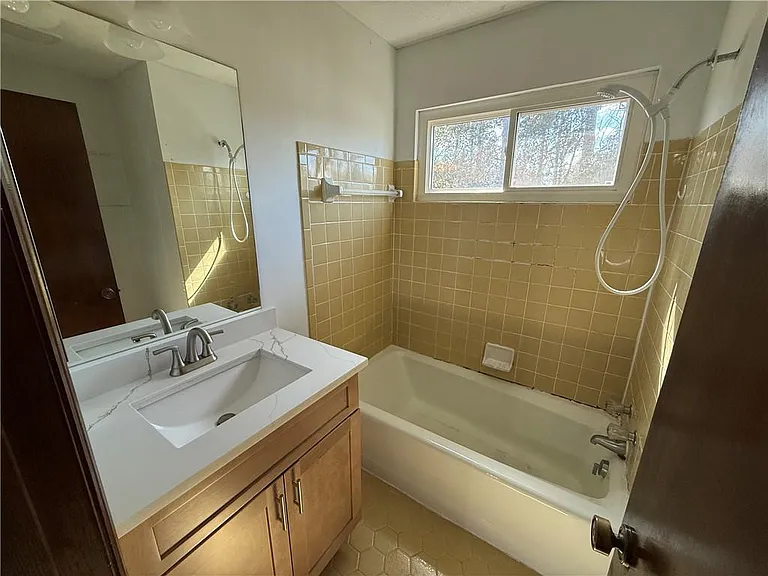 3815 Samia Ct — Photo 20