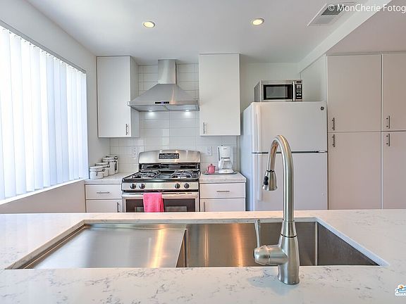 5th image of 2166 N Indian Canyon Dr Unit C