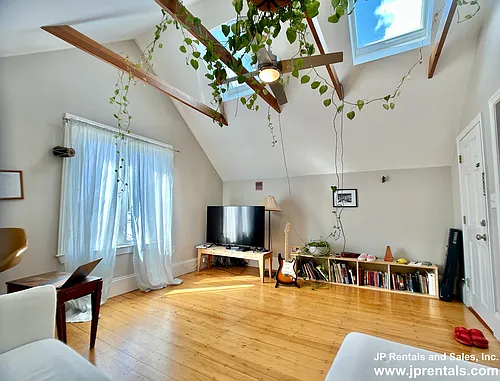 20 Egleston St #3 Photo 1
