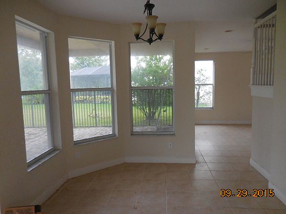 5th image of 1983 Grey Falcon Cir SW