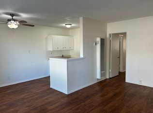 1825 W Crestwood Ln APT 2, Anaheim, CA 92804