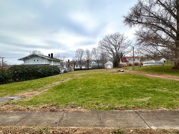 454 N Locust St, Carlisle, KY 40311