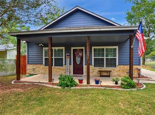 1831 S Crockett Ave, Denison, TX 75021
