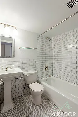 Rented by Mirador Real Estate | media 9