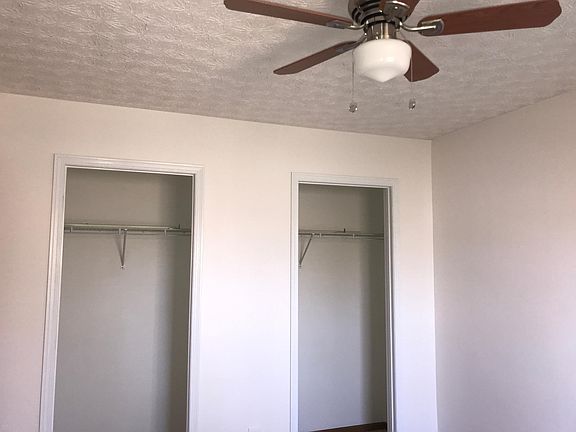 3rd image of 4543 Huckleberry Ct