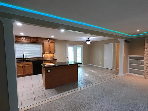 5830 Perry Ln Photo 1