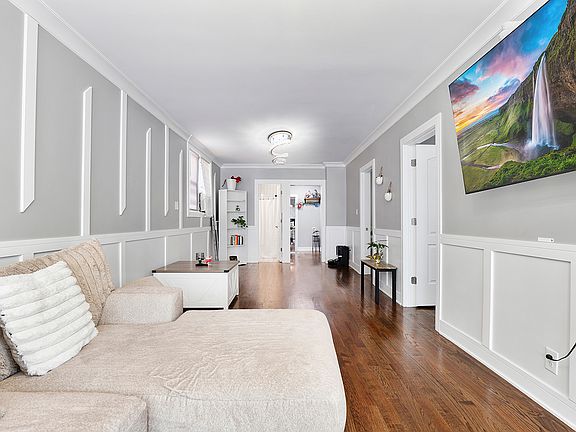 5th image of 524 155th St