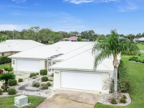 220 Clubhouse Ct, Sebring, FL 33876