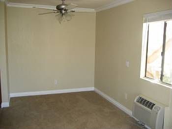 4th image of 1423 Graves Ave Unit 124