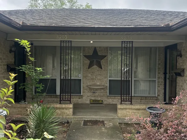 8203 Lullwater Dr, Dallas, TX 75218