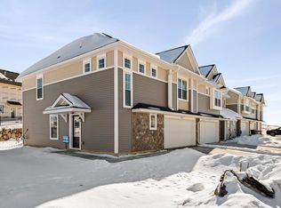 9509 Bridle Way, Victoria, MN 55386