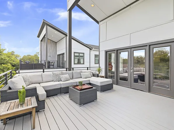 2706B Greystone Rd, Nashville, TN 37204