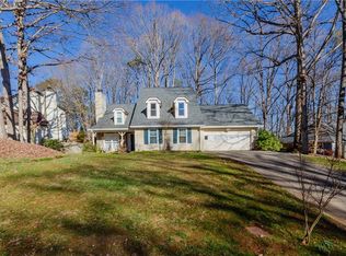 1088 Raleigh Way, Lawrenceville, GA 30043