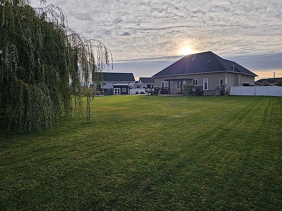 Backyard Double patios