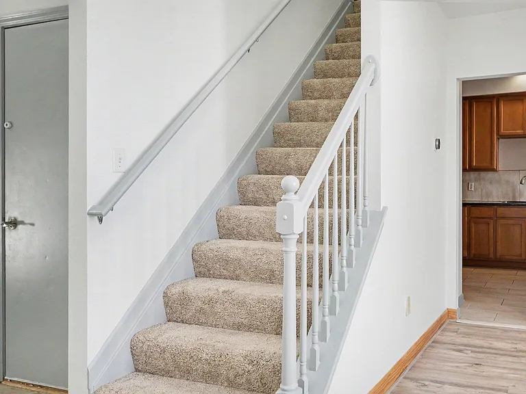29307 Douglas Dr — Photo 10