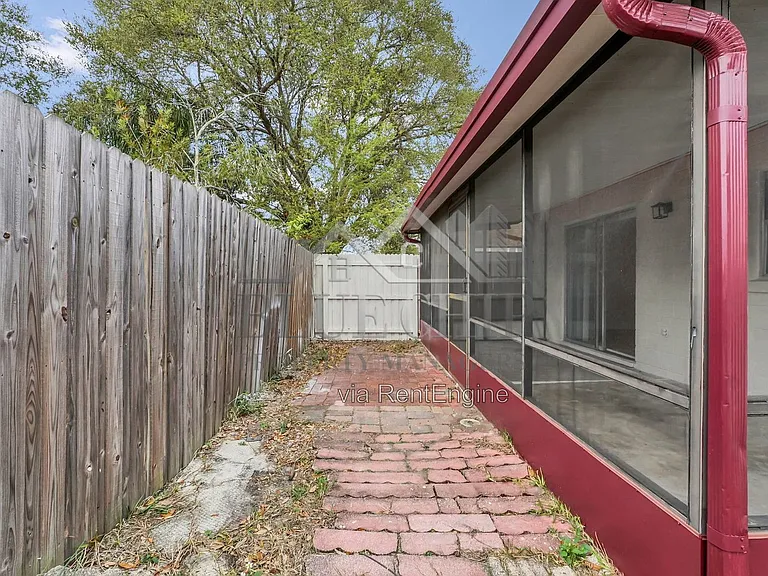 5322 Jade St — Photo 30