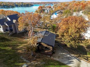 49-51 Lake Shore Dr #Z, Lees Summit, MO 64086