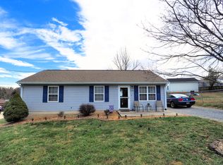 3118 Bandy Rd, Roanoke, VA 24014