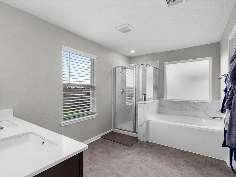 15631 Tawny Stark Dr — Photo 28