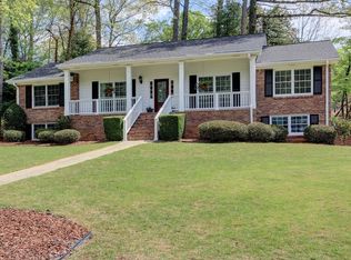 7235 Wynhill Dr, Sandy Springs, GA