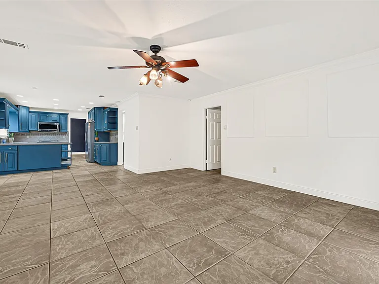 29 Dover Dr — Photo 11