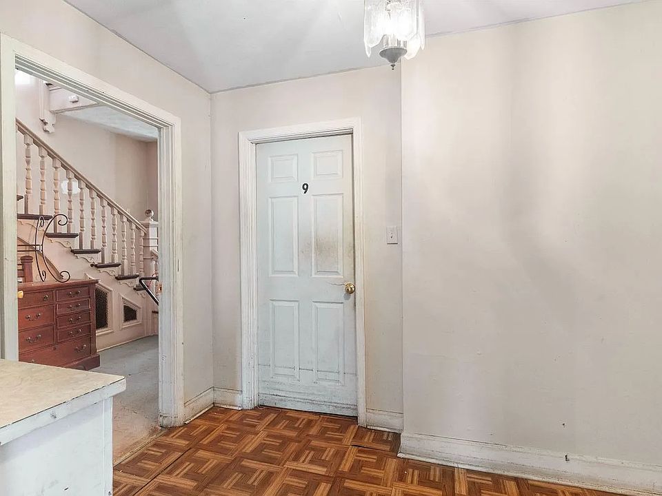 1st image of 701 Euclid Ave #B