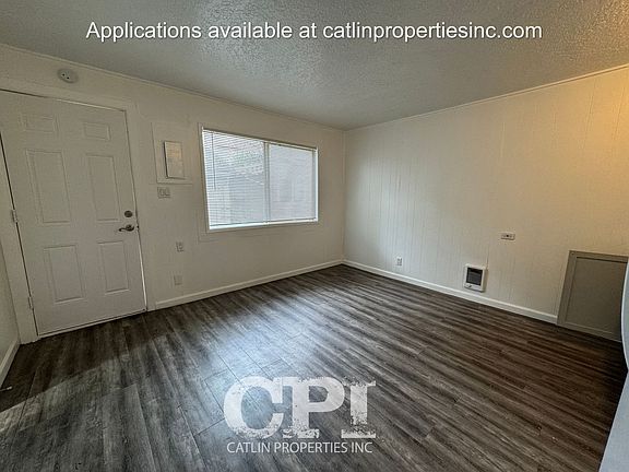 4th image of 1102.5 N 2nd Single Family