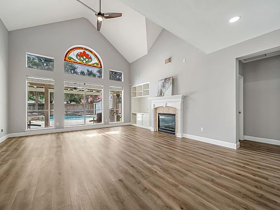 4th image of 7119 Bristol Ridge Dr