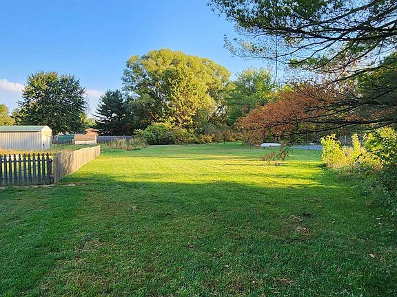 2nd image of 1932 County Road D