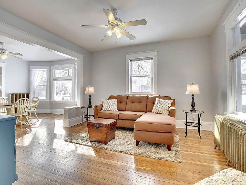 1st image of 536 Smith Ave S