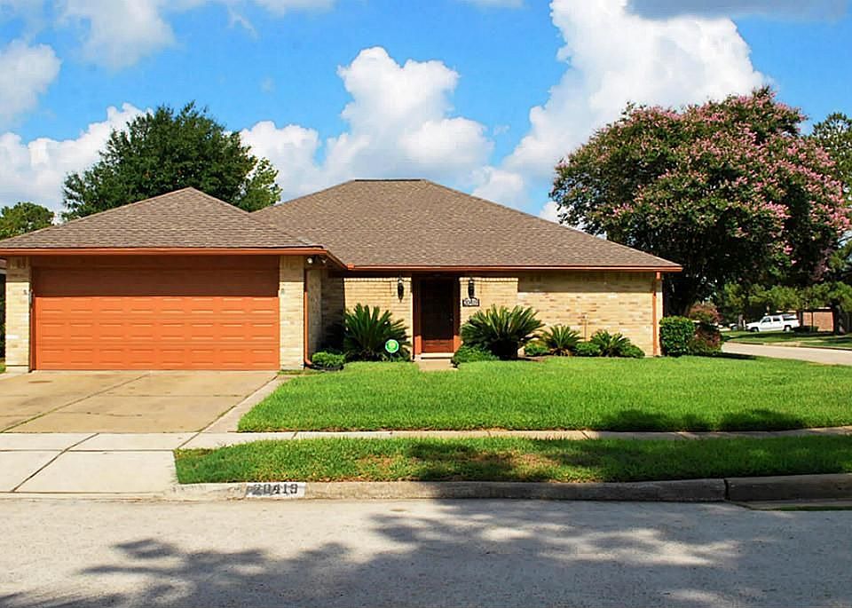 1st image of 20419 Pinefield Ln