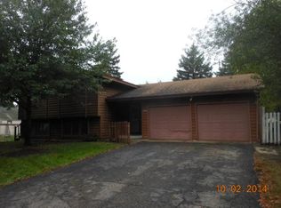 10540 Oregon Cir, Bloomington, MN 55438