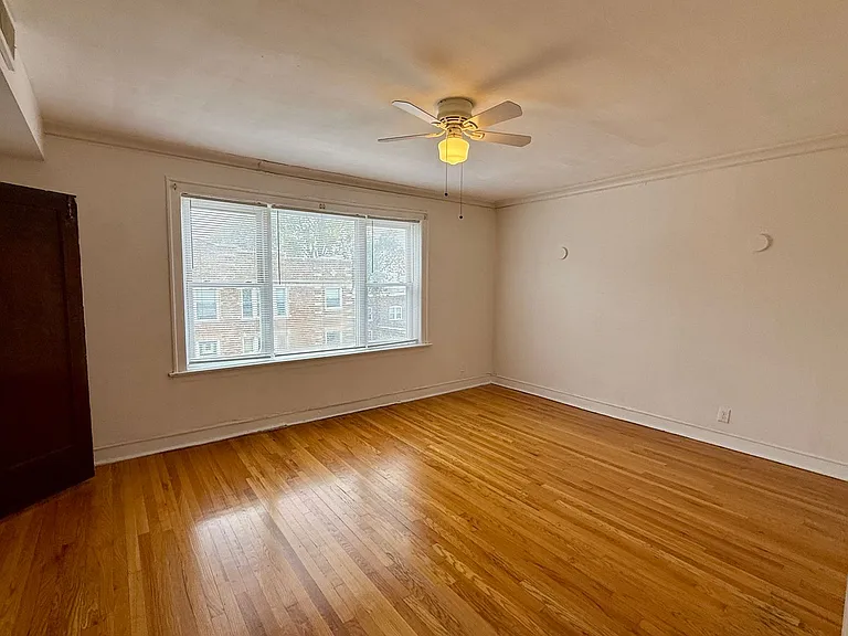 212 E 71st St #3 — Photo 6