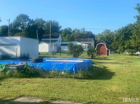 107 W Washington St, Attica, IN 47918