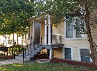 2712 W Belden Ave #1, Chicago, IL 60647