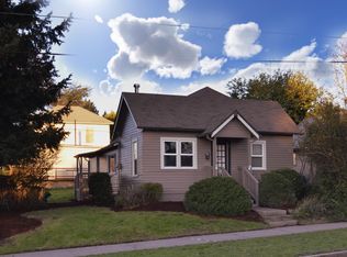 702 E 17th St, Vancouver, WA 98663