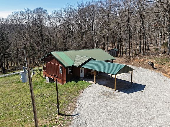 4th image of 2300 Bear Creek Rd