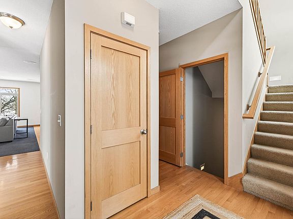 5th image of 13145 Avocet St NW