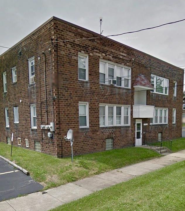 1st image of 18 N Richview Ave