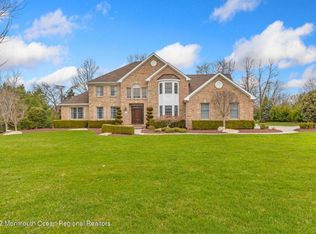 1 Arrowwood Way, Freehold, NJ 07728