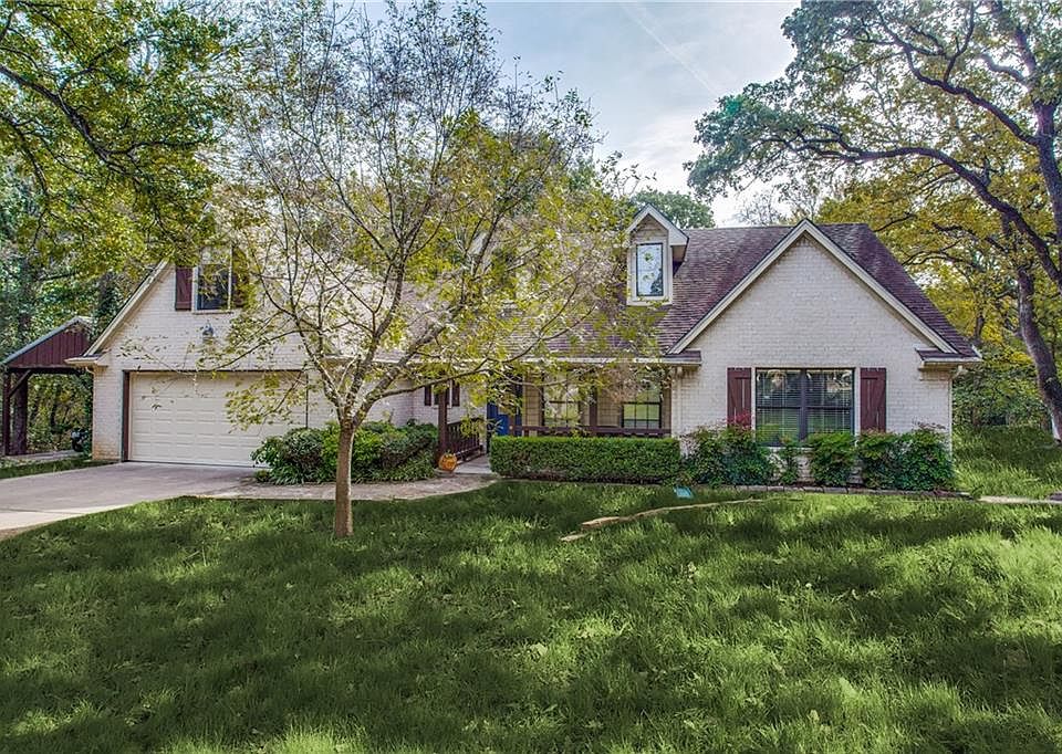1st image of 128 Greenwood Oaks Dr