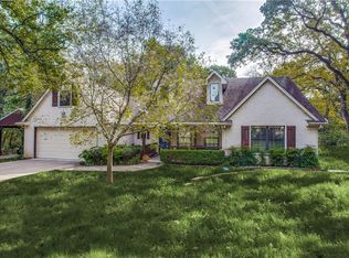 128 Greenwood Oaks Dr, Weatherford, TX 76088